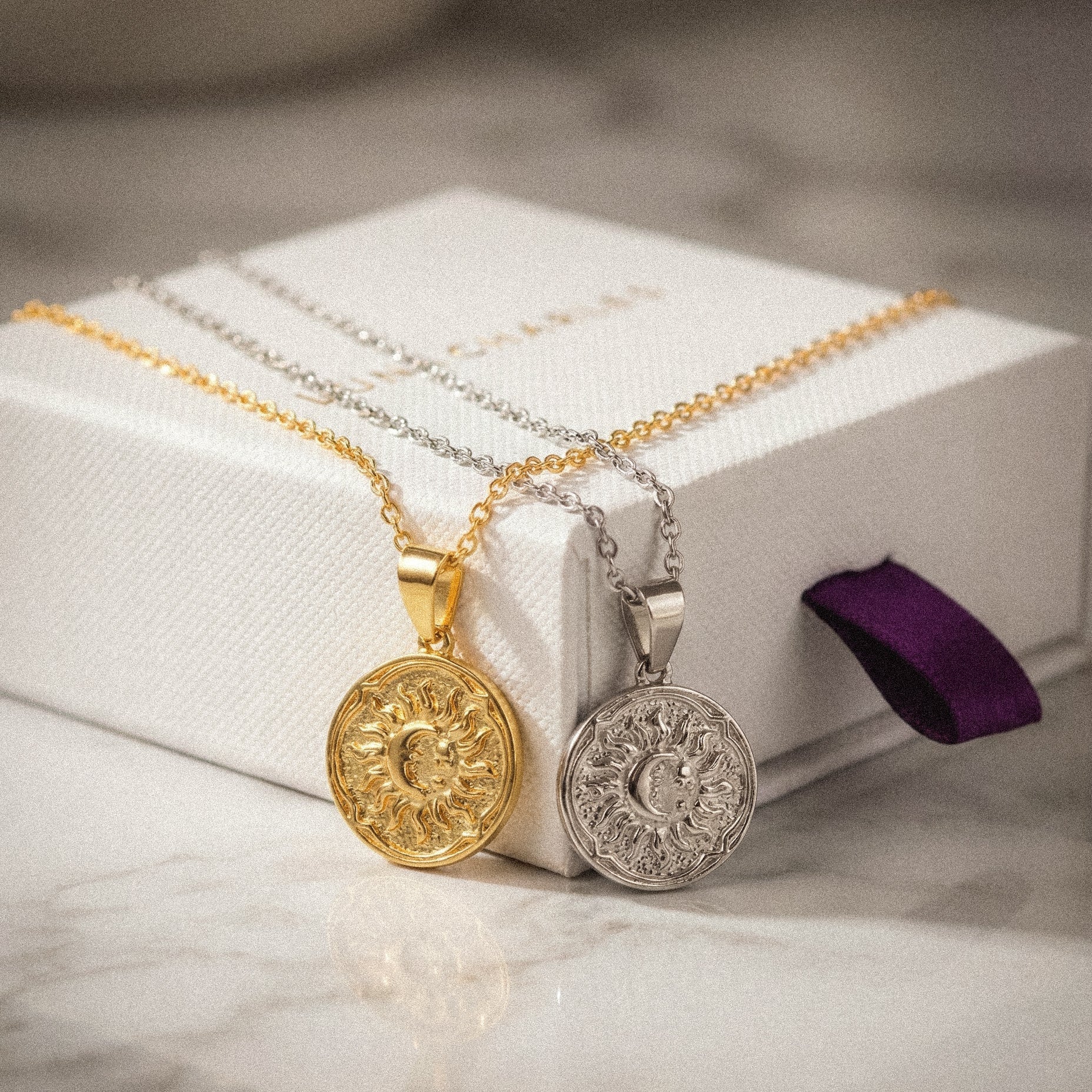 Alba Sun Coin Necklace | Silver