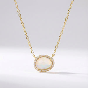 Bianca Moonstone Pendant Necklace | 14K Gold Plated