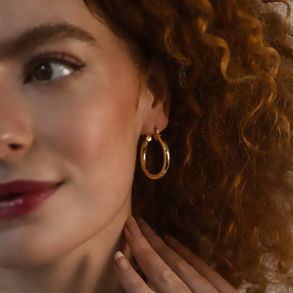 Danica Classic Hoop Earrings | 18K Gold Plated