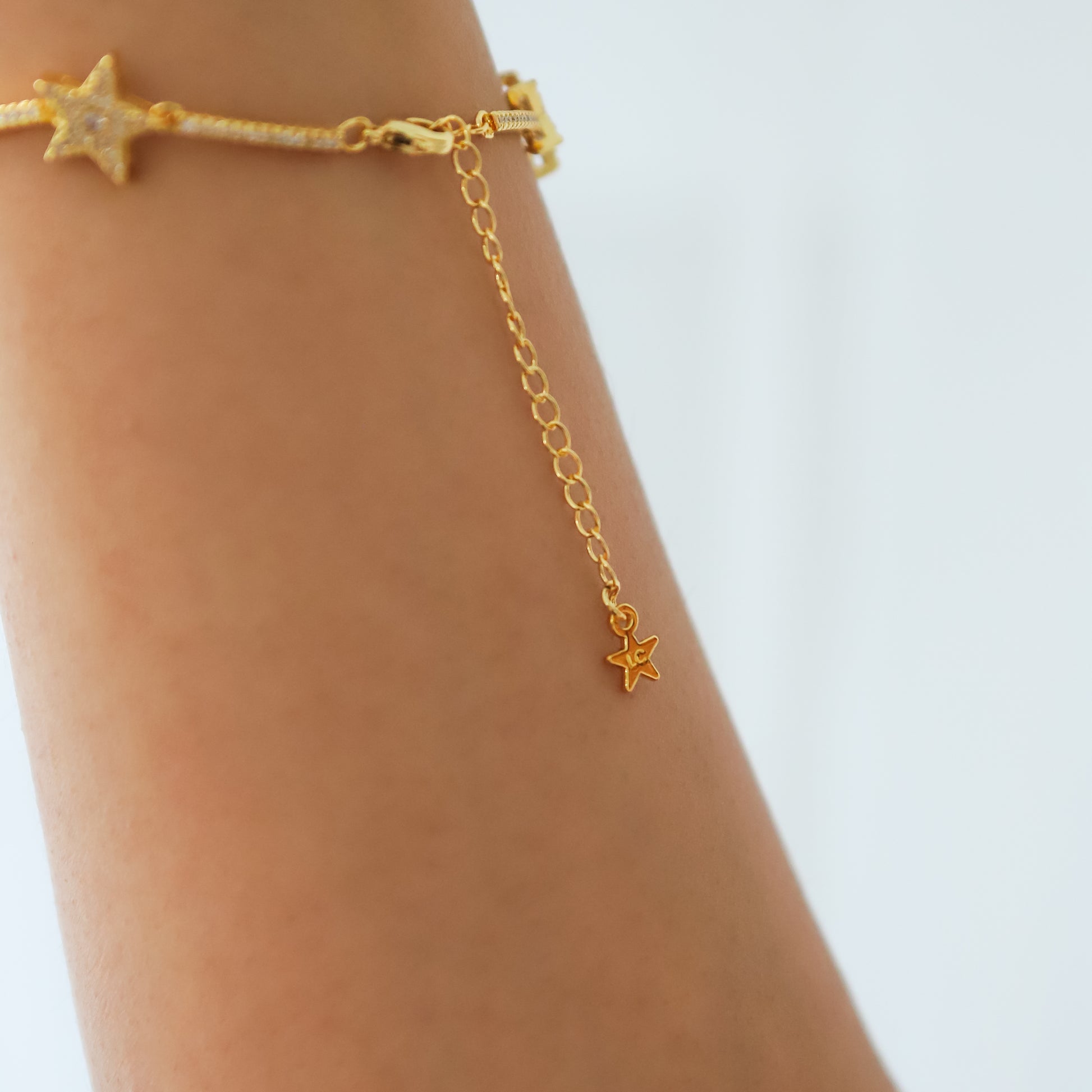 Etta Sparkling Star Bracelet | 18k Gold Plated