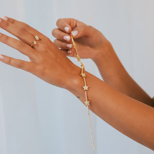 Etta Sparkling Star Bracelet | 18k Gold Plated