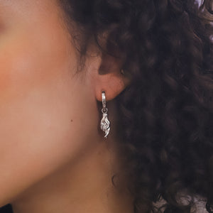 Faye Fingers Crossed Huggies | 925 Sterling Silver