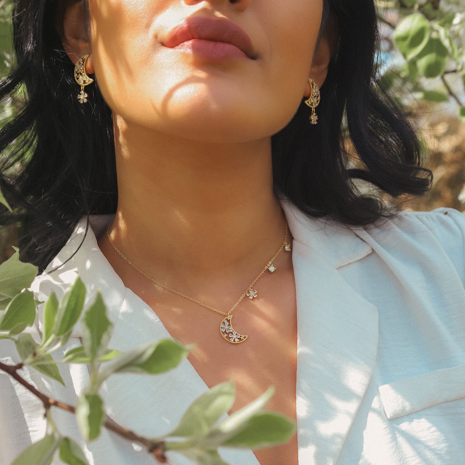Flora Flower Moon Pendant Necklace | 18k Gold Plated