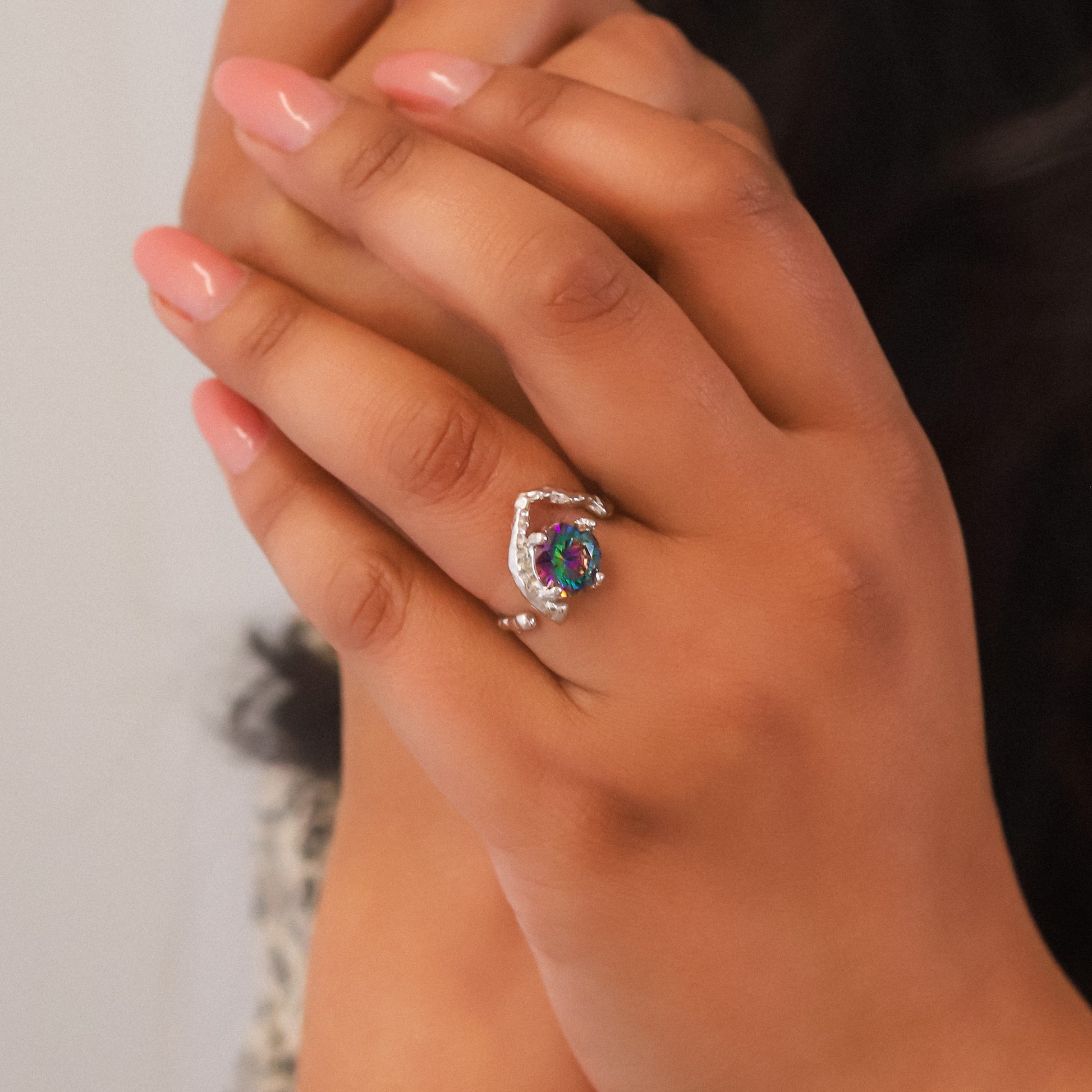 Melike Hammered Twist Ring | 925 Sterling Silver