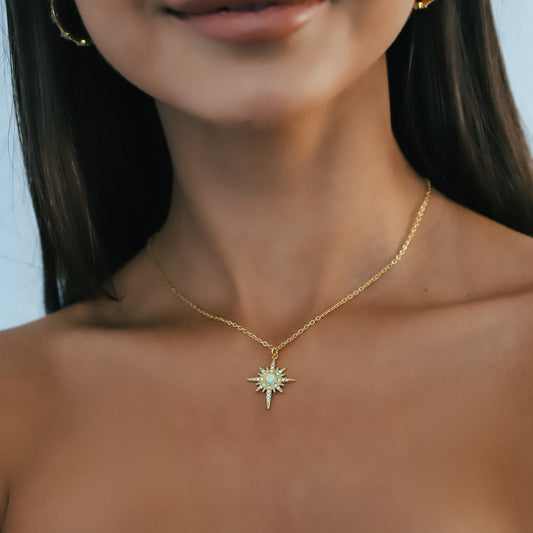 North Star Pendant Necklace | 18K Gold Plated