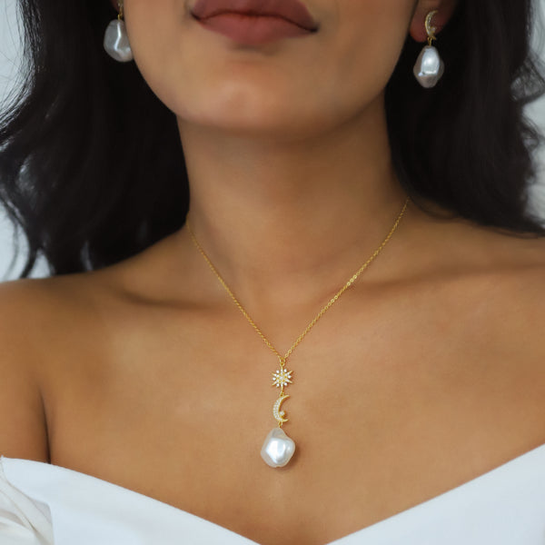 Bronte Pearl Drop Necklace | 18K Gold Plated