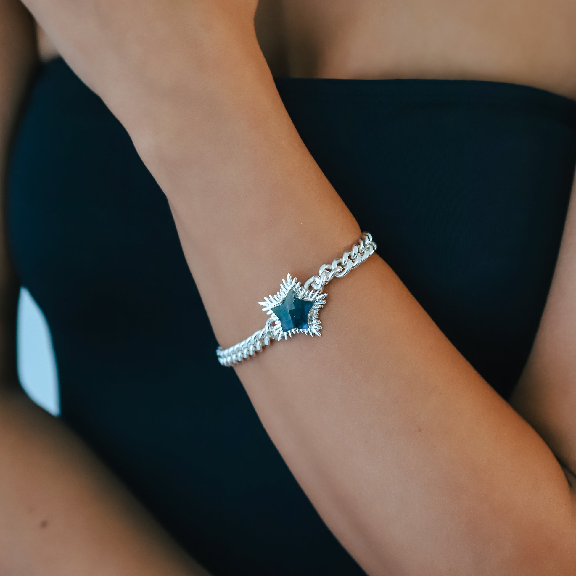 Willa Labradorite Spiky Star Bracelet | 925 Sterling Silver