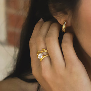 Cadie Branch Effect Stone Ring | 18K Gold Plated