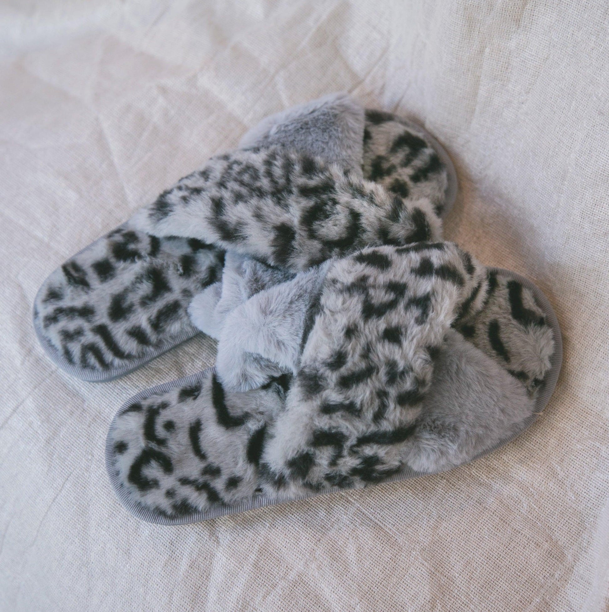 Noelle Leopard Print Slippers - Grey - Luna Charles | accessories, animal, comfort, fluffy, leopard, slippers | 