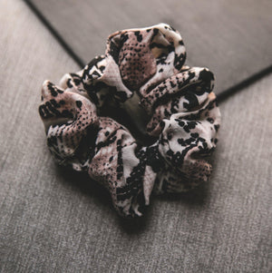 Zuri Snakeprint Scrunchie - Light Natural - Luna Charles | animal, hair accessories, snake, snakeprint | 